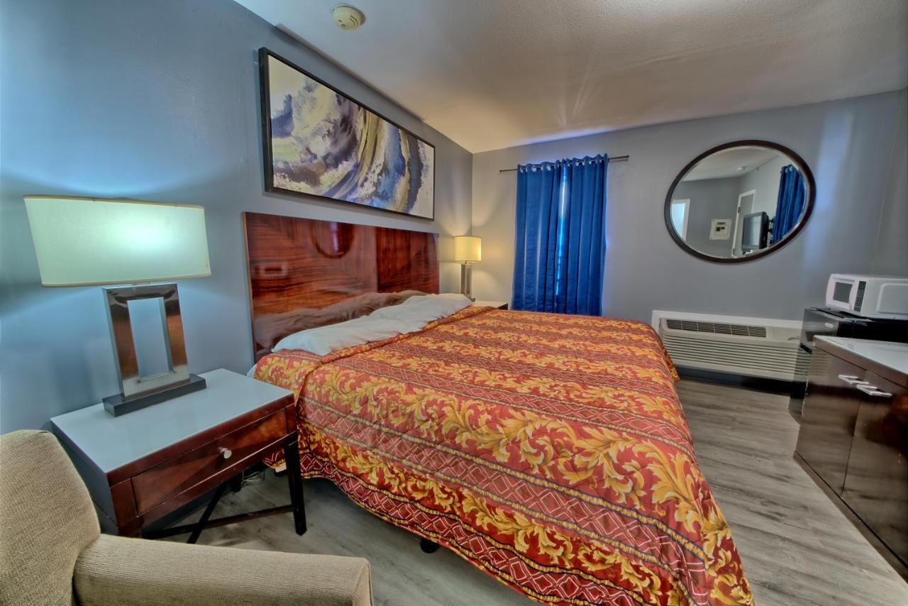 Aqua View Motel Lower Grand Lagoon Екстер'єр фото