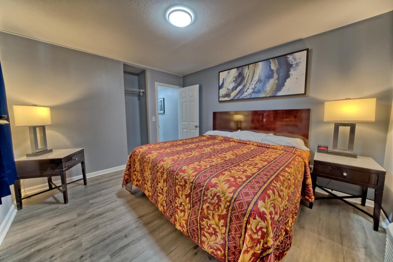 Aqua View Motel Lower Grand Lagoon Екстер'єр фото