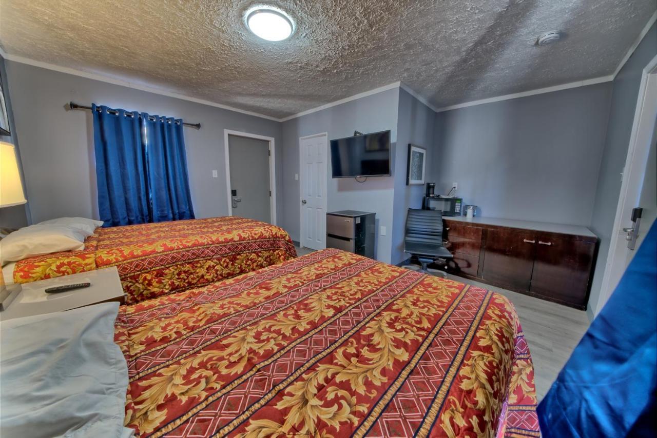 Aqua View Motel Lower Grand Lagoon Екстер'єр фото