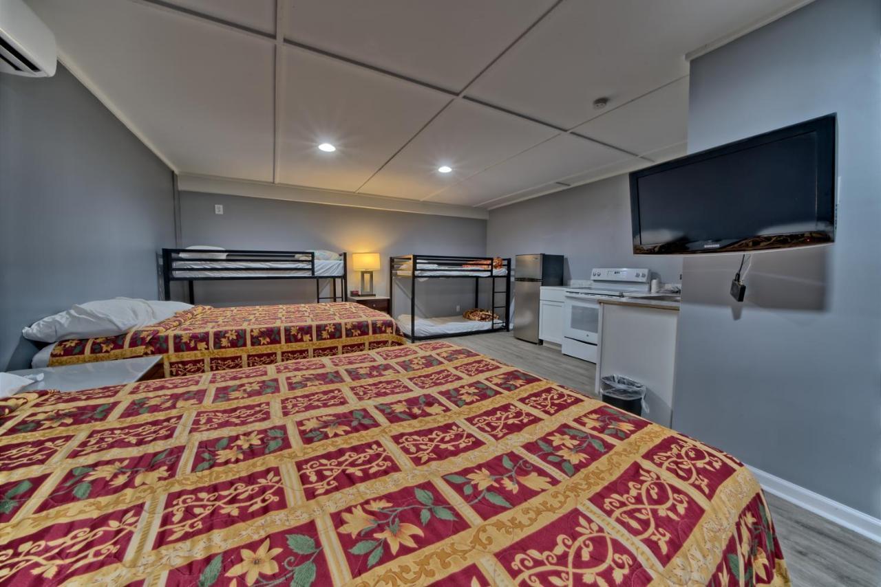 Aqua View Motel Lower Grand Lagoon Екстер'єр фото
